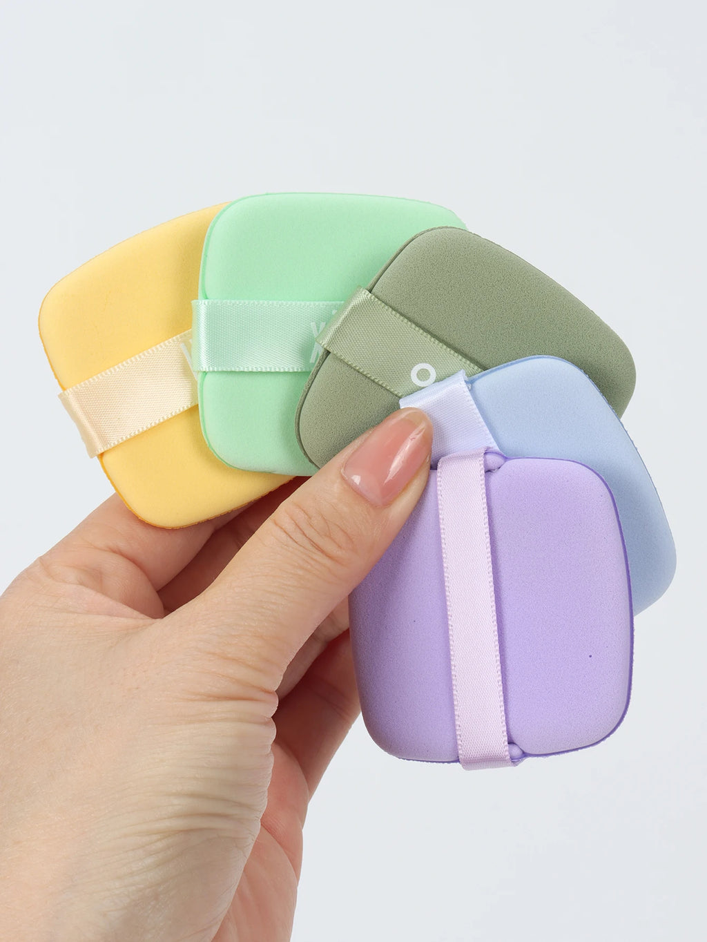 50Pcs Random Cushion Puffs, for Setting Makeup, Applying Makeup, Suitable for All Skin Types