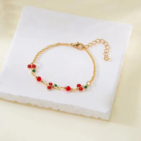 Charm Red Strawberry Bracelet For Women Cute Cherry Heart Shape Fruit Pearl Metal Chain Wristband Party Friendship Jewelry