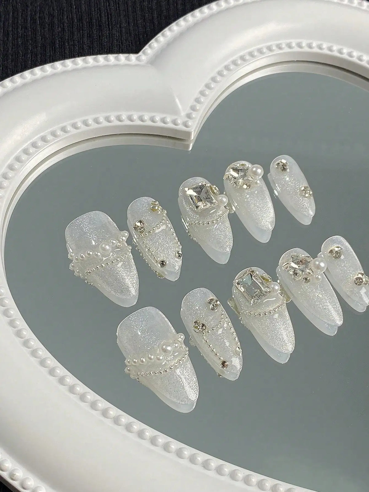 10 Pieces of Medium-Length Almond-Shaped Press-On Nails in Bright Mixed Nude Tones, Comes with a Piece of Nail Glue and a Nail F