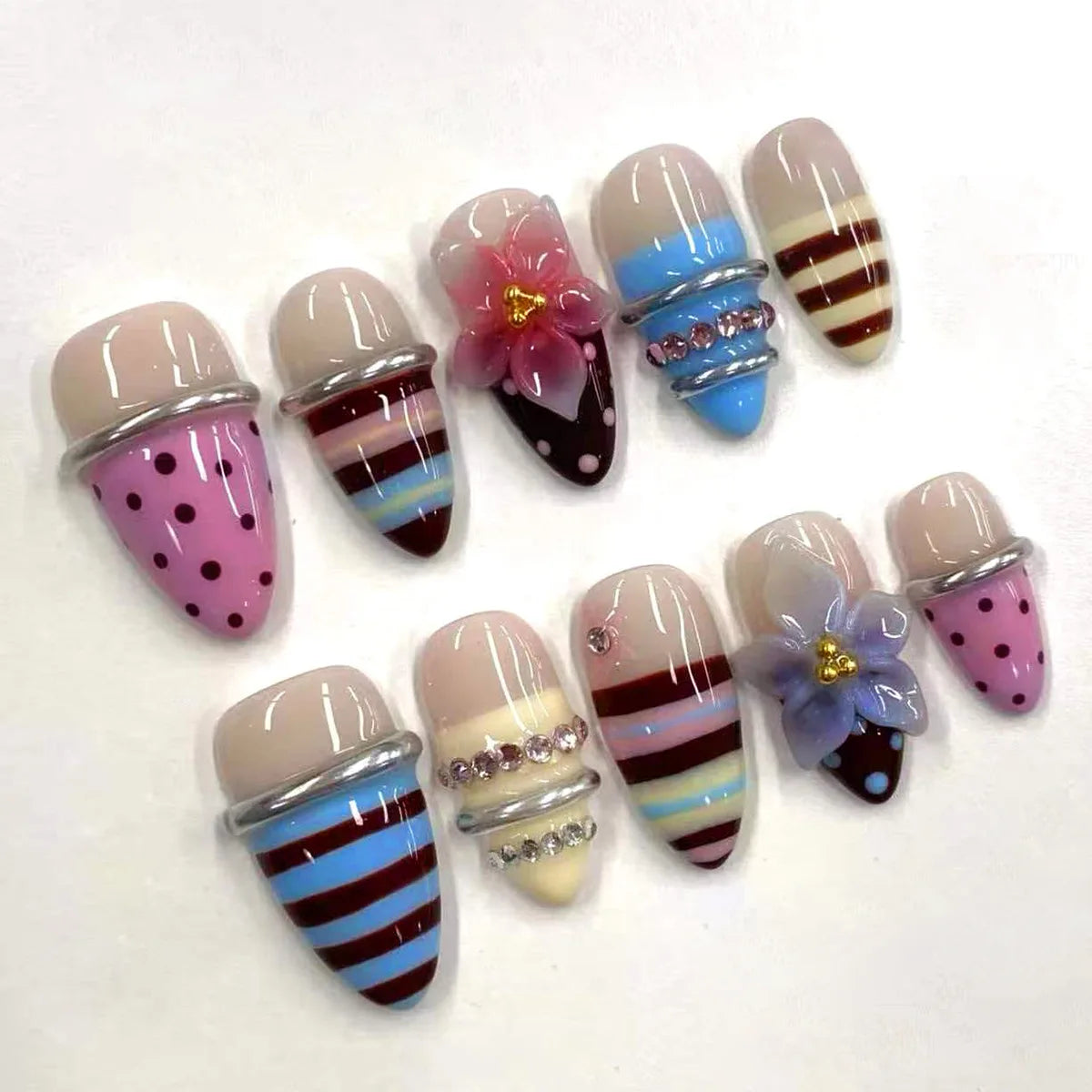 24pcs Pink Flower Almond Press on Nails Kawaii False Nails Wearable Stick-on Nails Fake Nail Uñas Postizas Накладные Ногти 네일팁