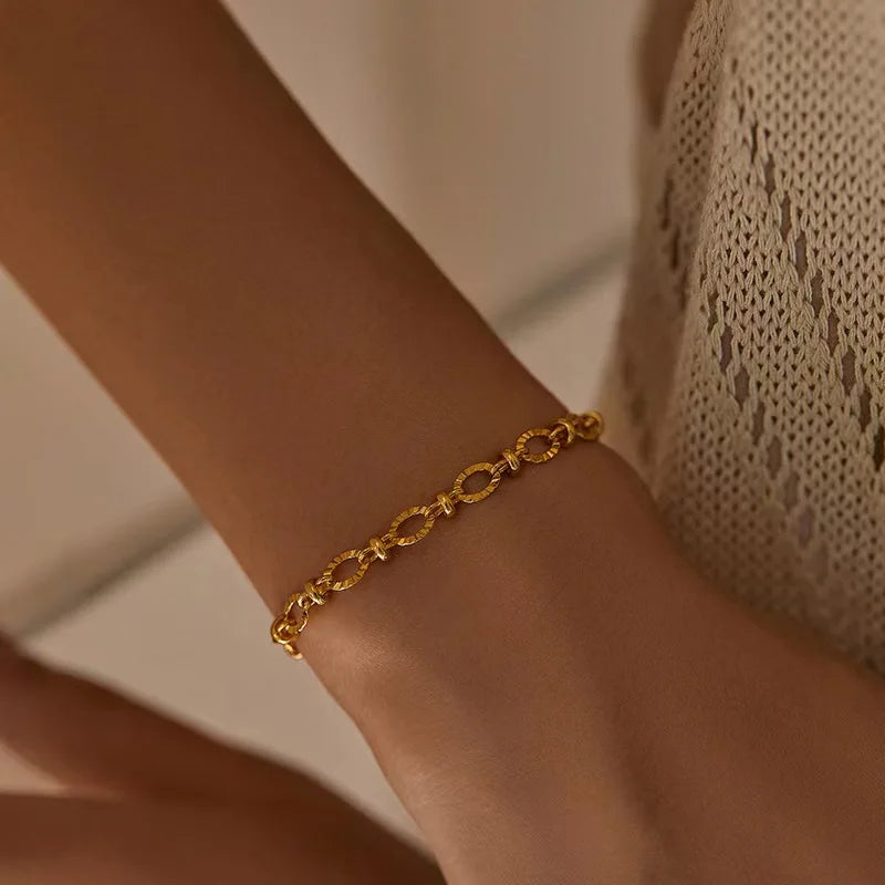 New charms 18k Gold Filled exquisite Chain Bracelets for Women fashion Wedding Party Gifts Street Versatile jewelry 18+4cm